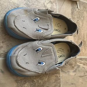 Toms toddler